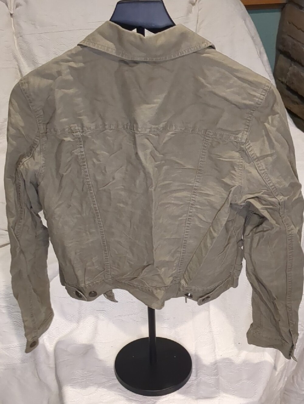 Ann Taylor LOFT Olive Green Button-Front Jean Jacket - Picture 3 of 3